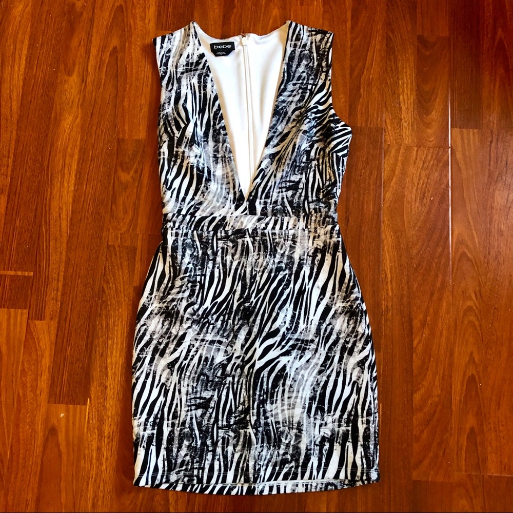 Bebe dress